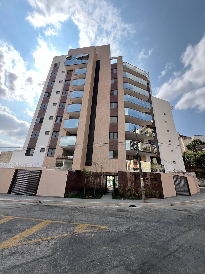 #984 - Apartamento para Venda em Ipatinga - MG