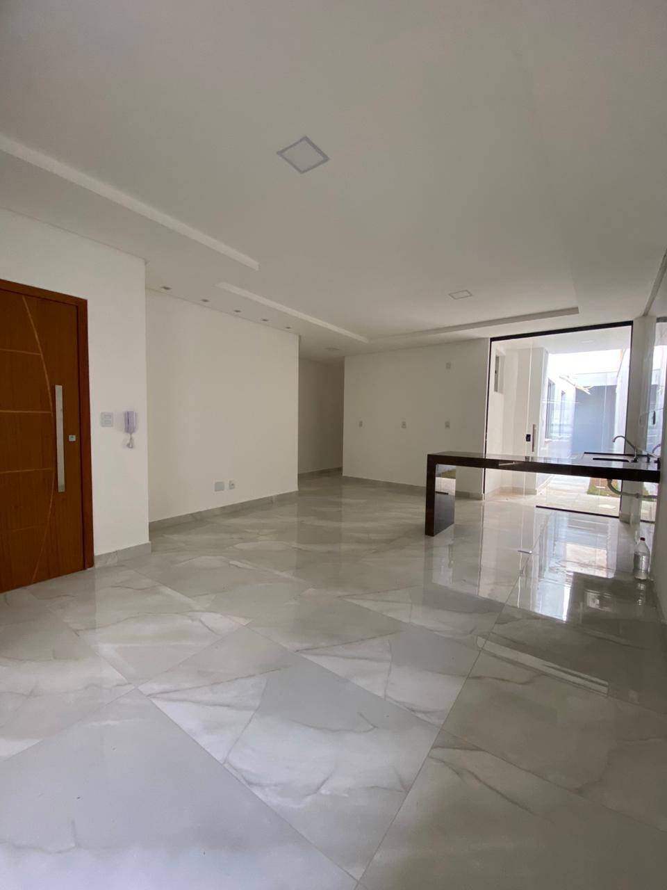 #1005 - Apartamento para Venda em Ipatinga - MG