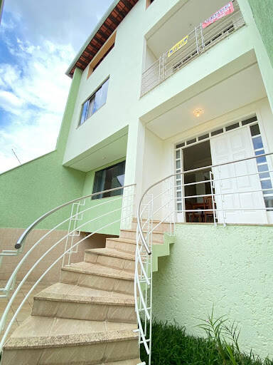 #1194 - Casa para Venda em Ipatinga - MG