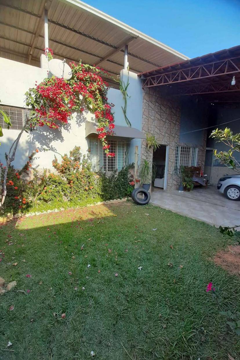 #1229 - Casa para Venda em Santana do Paraíso - MG