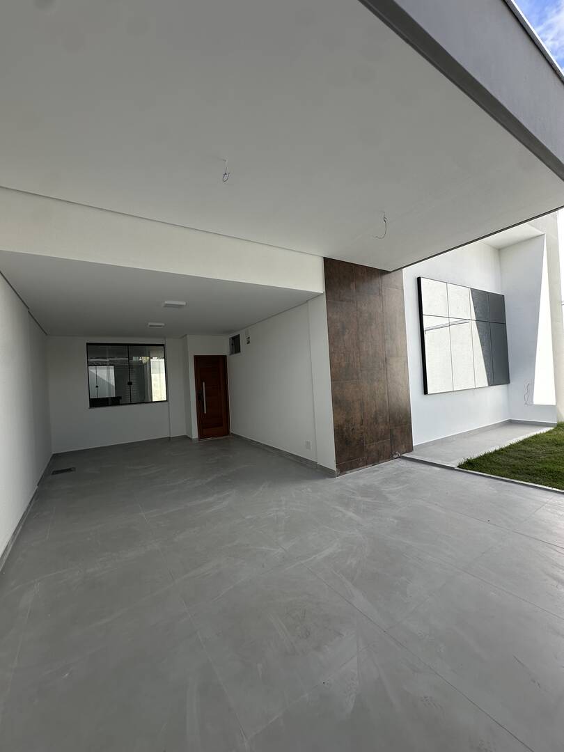 #1310 - Casa para Venda em Ipatinga - MG