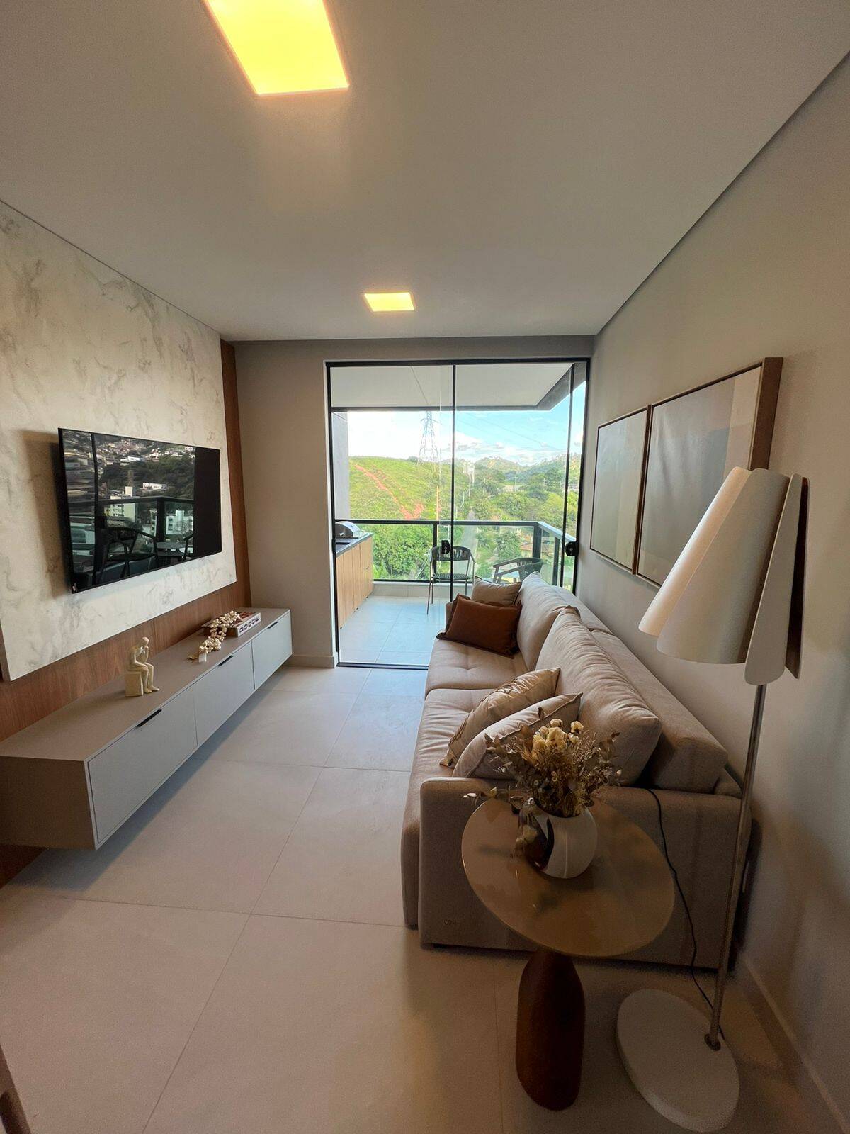 #639 - Apartamento para Venda em Ipatinga - MG