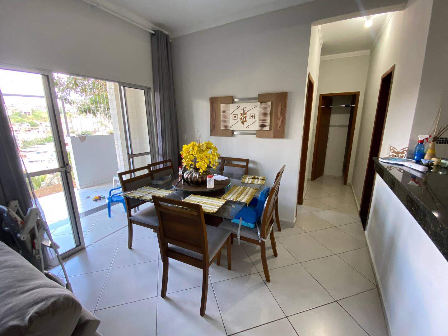 #1323 - Apartamento para Venda em Santana do Paraíso - MG