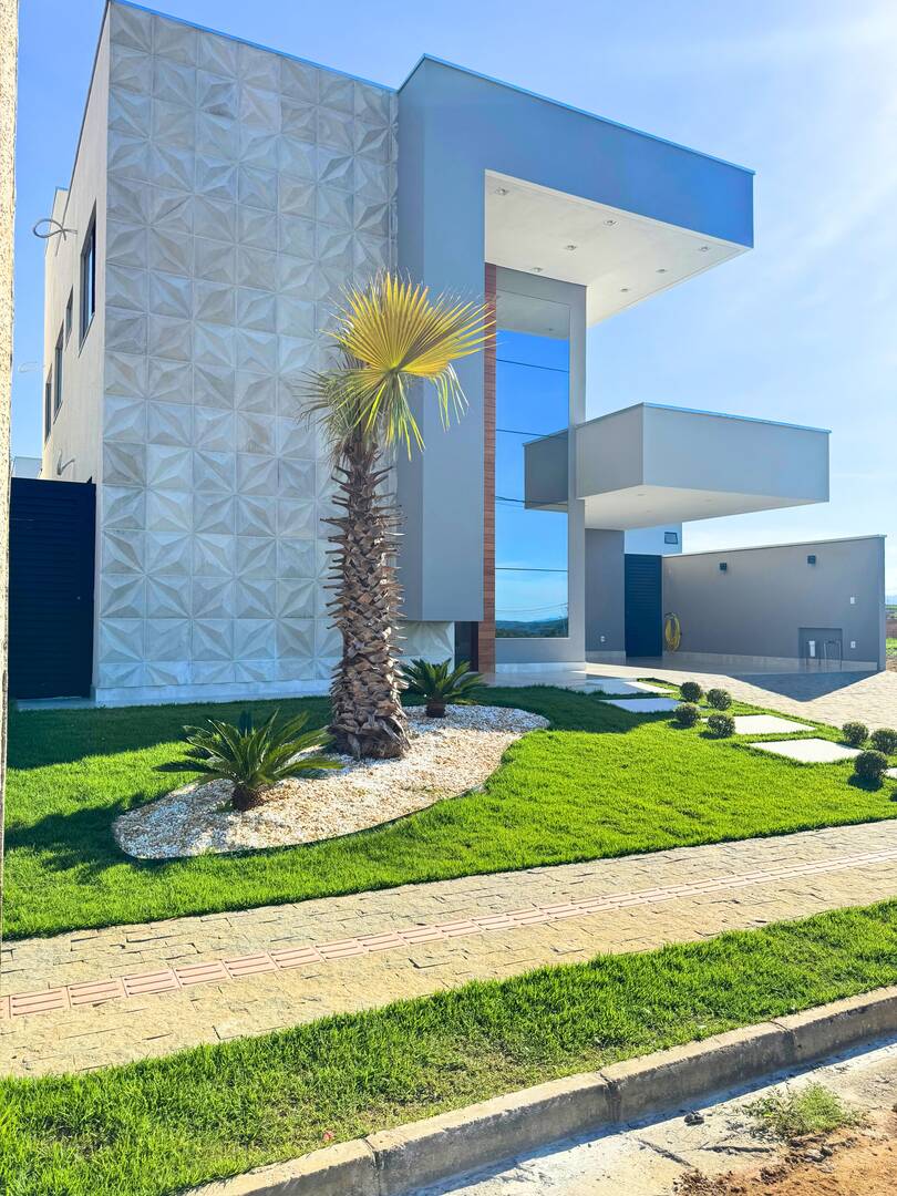 #1335 - Casa para Venda em Caratinga - MG