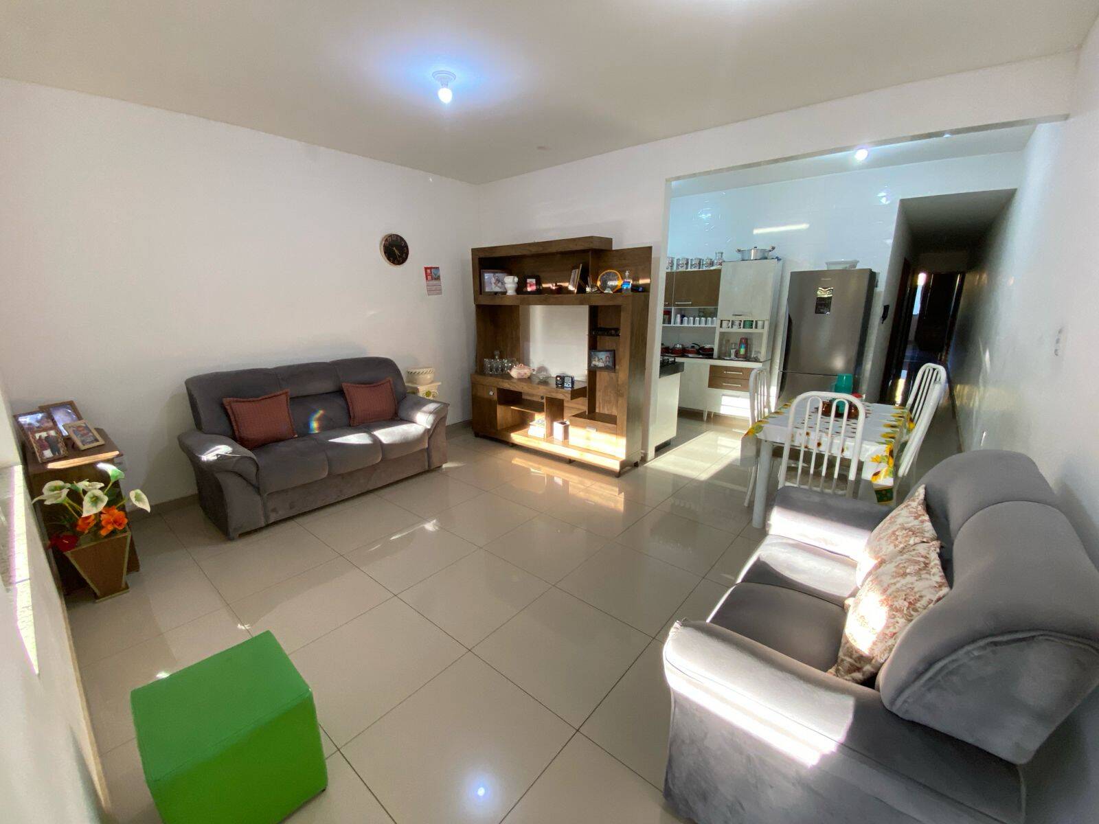 #1416 - Casa para Venda em Santana do Paraíso - MG