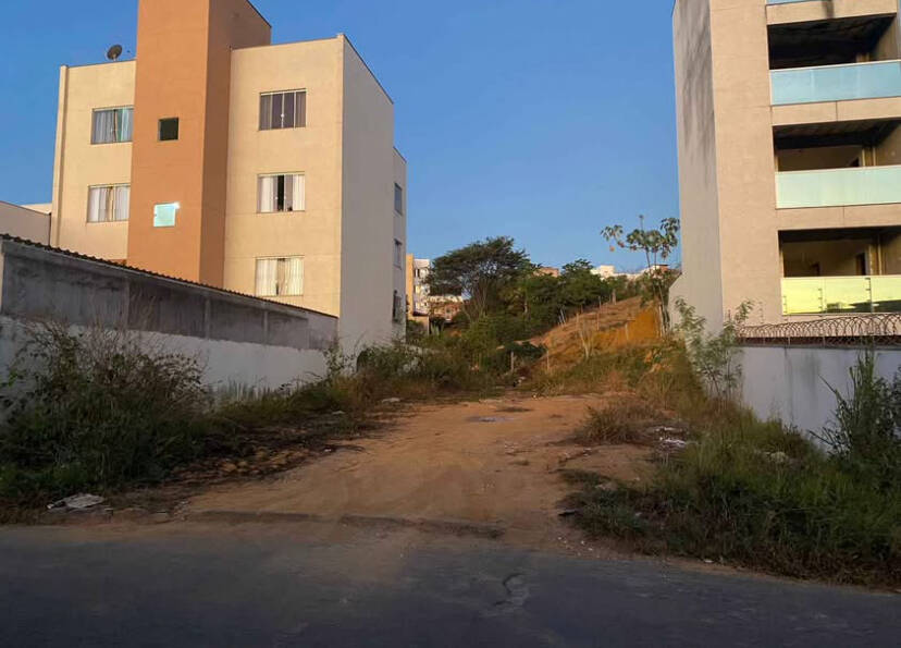 #1439 - Área para Venda em Santana do Paraíso - MG