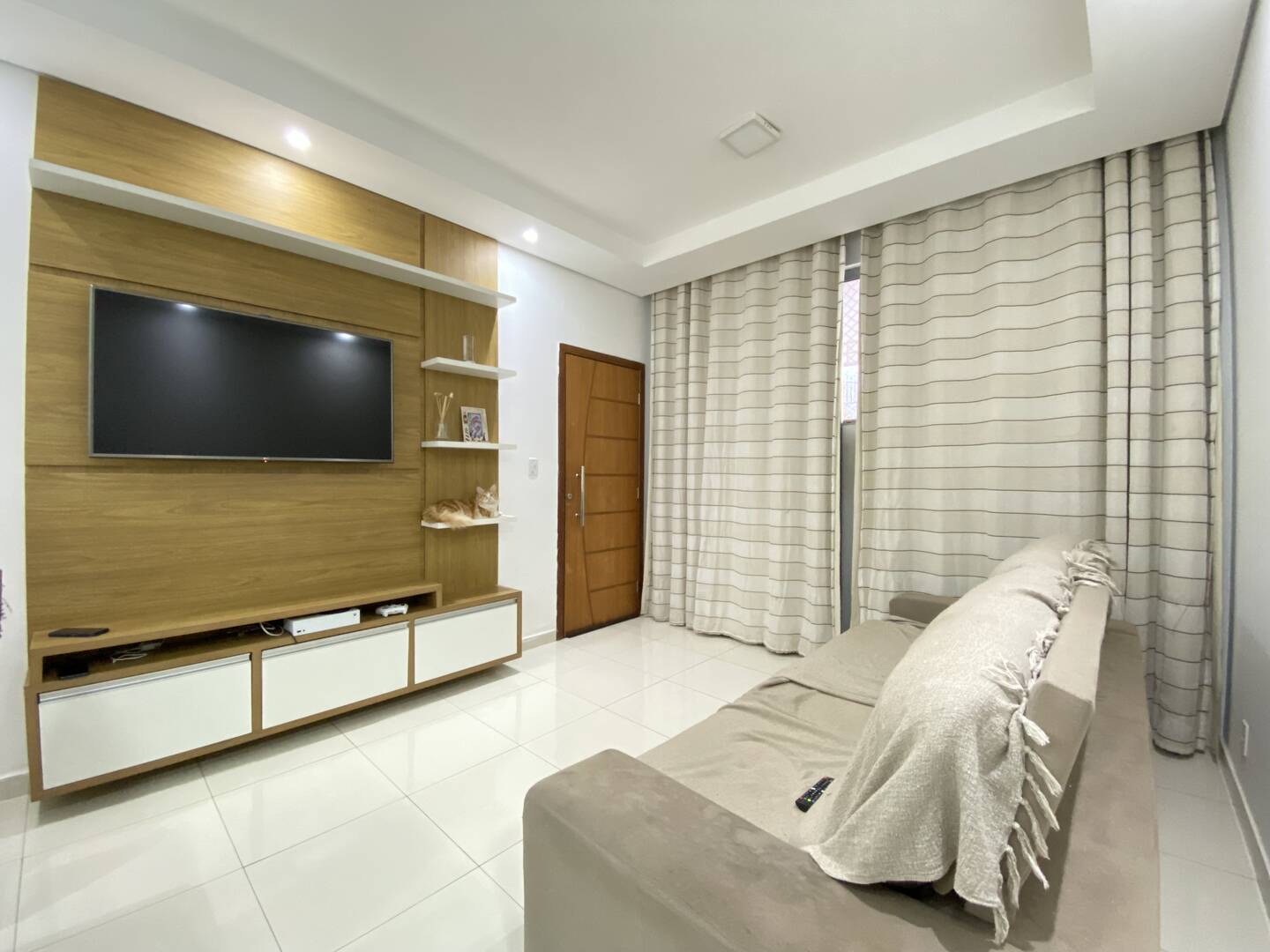 #1481 - Apartamento para Venda em Santana do Paraíso - MG