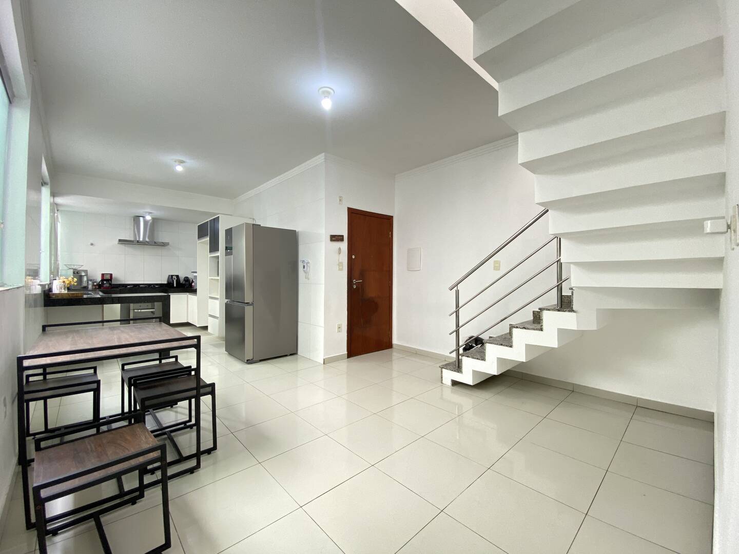 #1538 - Apartamento para Venda em Santana do Paraíso - MG