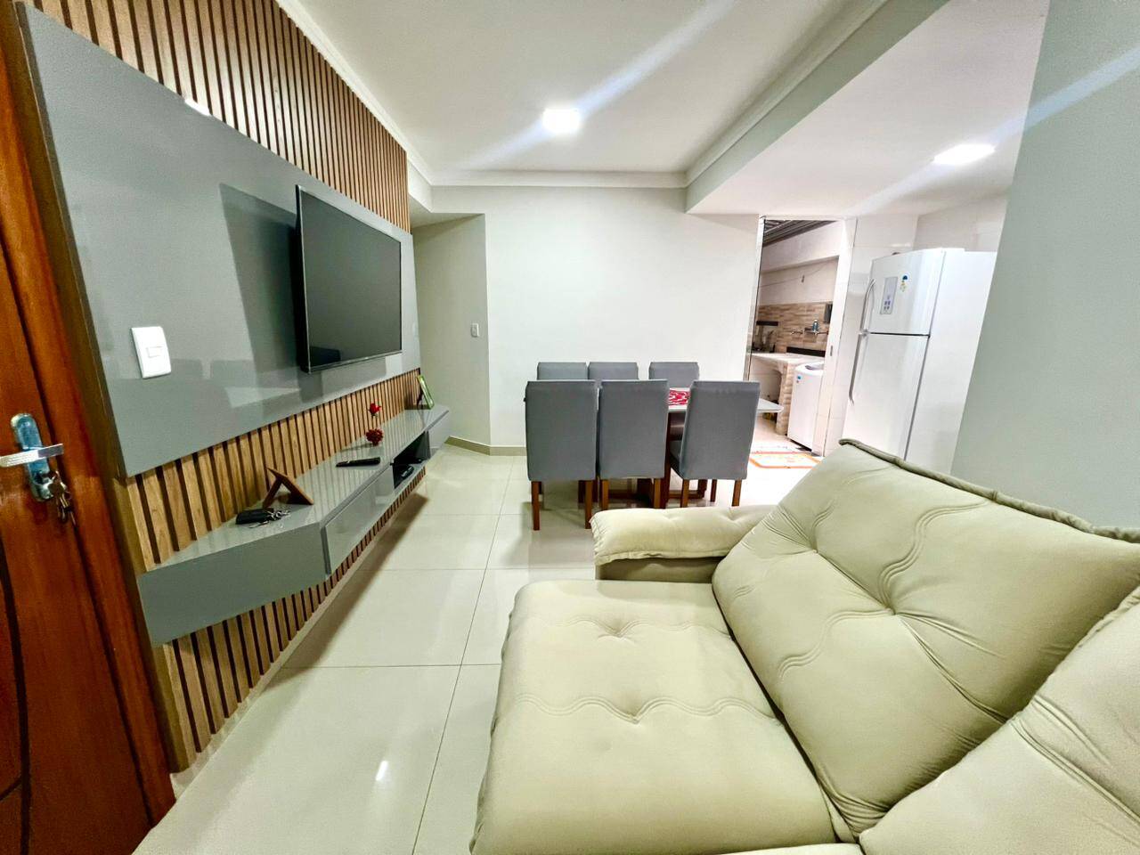 #1542 - Apartamento para Venda em Santana do Paraíso - MG