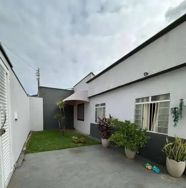 #1581 - Casa para Venda em Ipatinga - MG