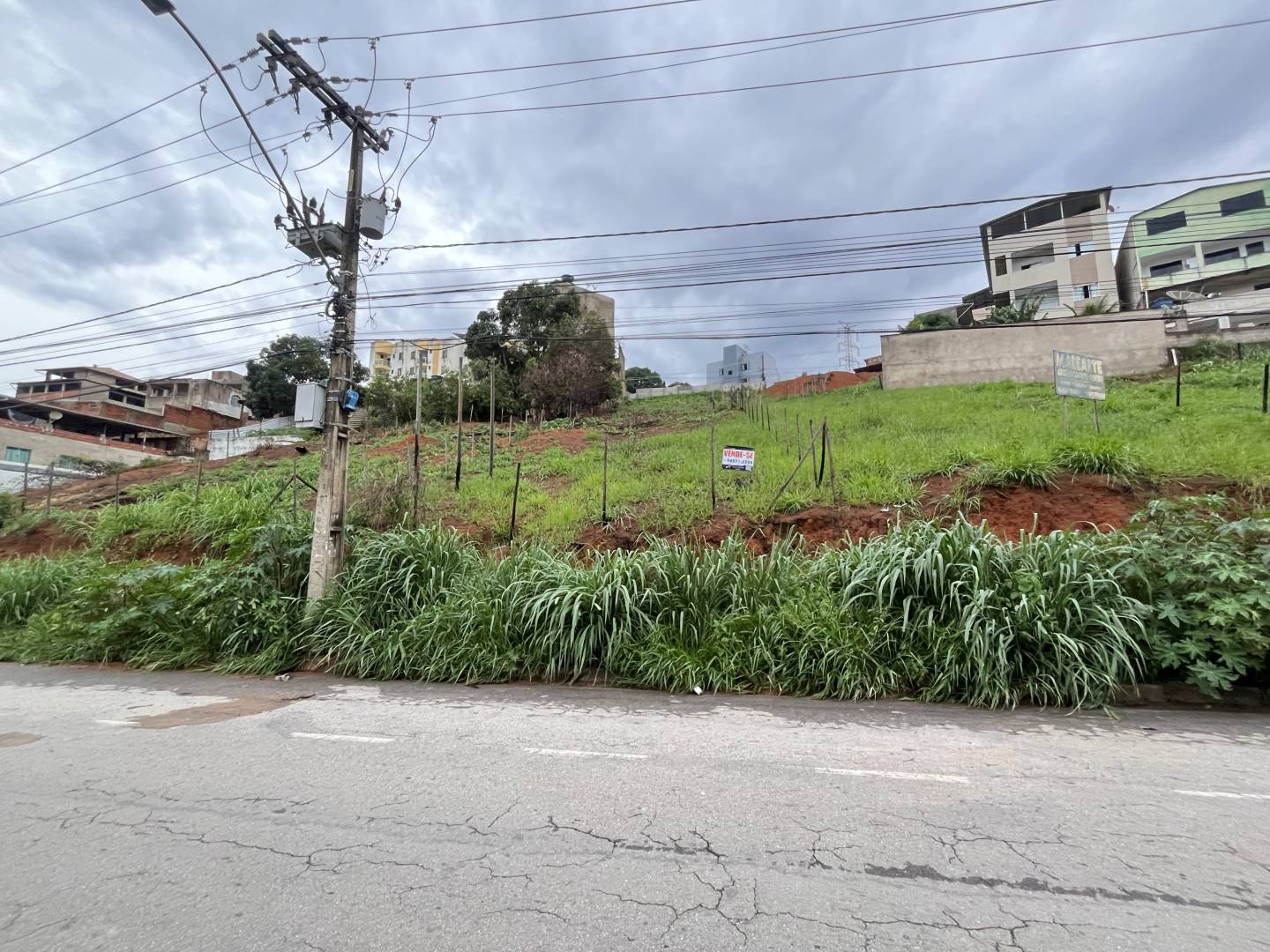 #1653 - Área para Venda em Santana do Paraíso - MG