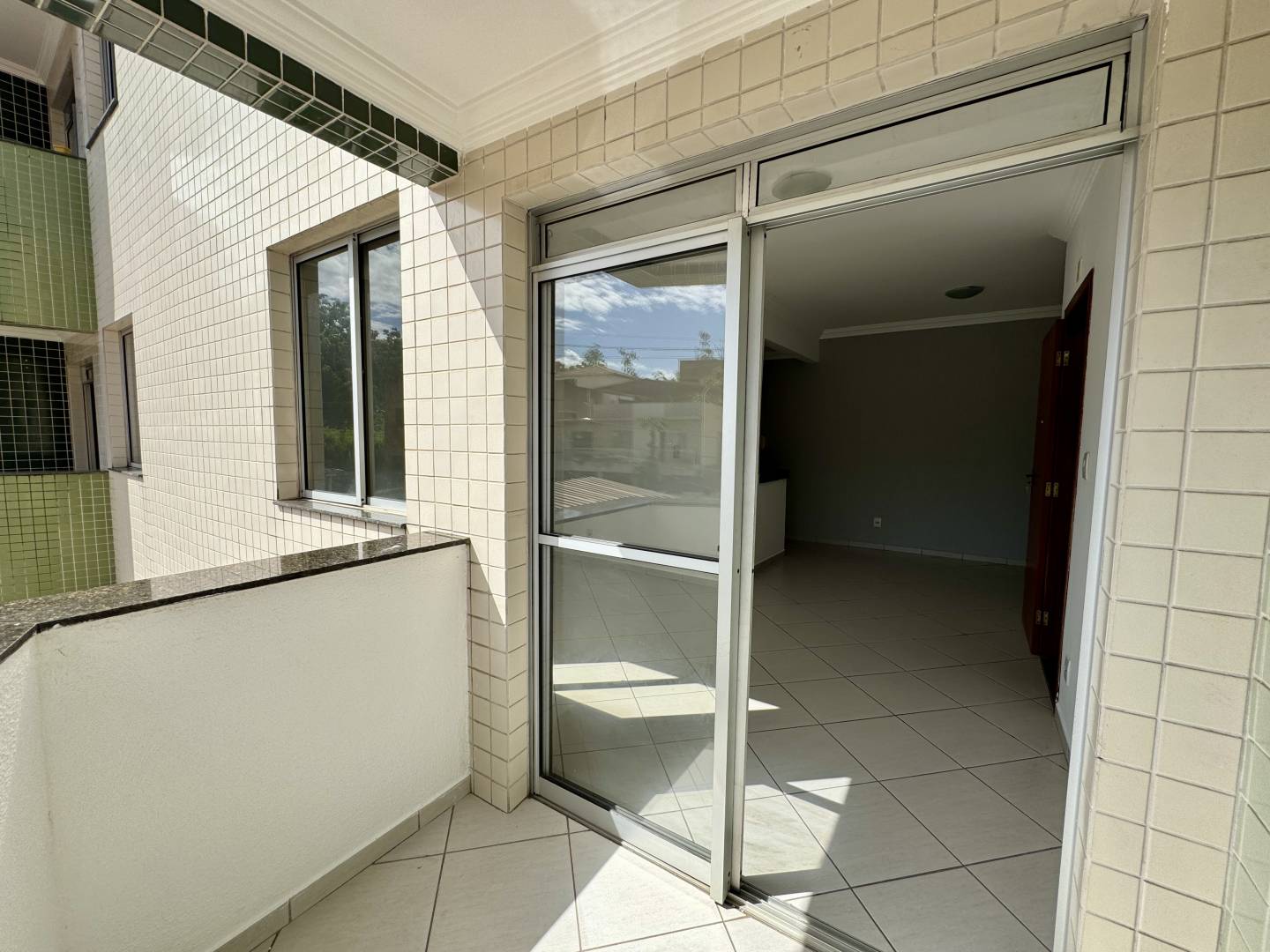 #1685 - Apartamento para Venda em Santana do Paraíso - MG