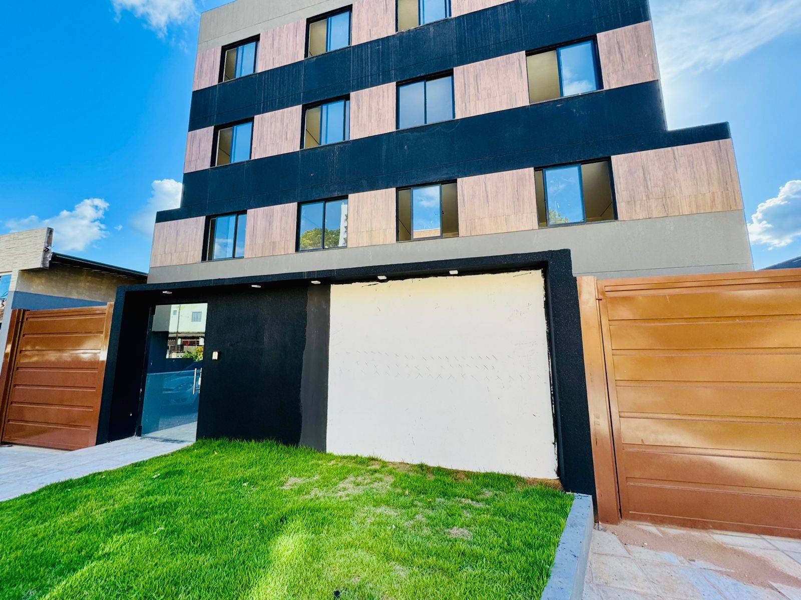 #1013 - Apartamento para Venda em Ipatinga - MG