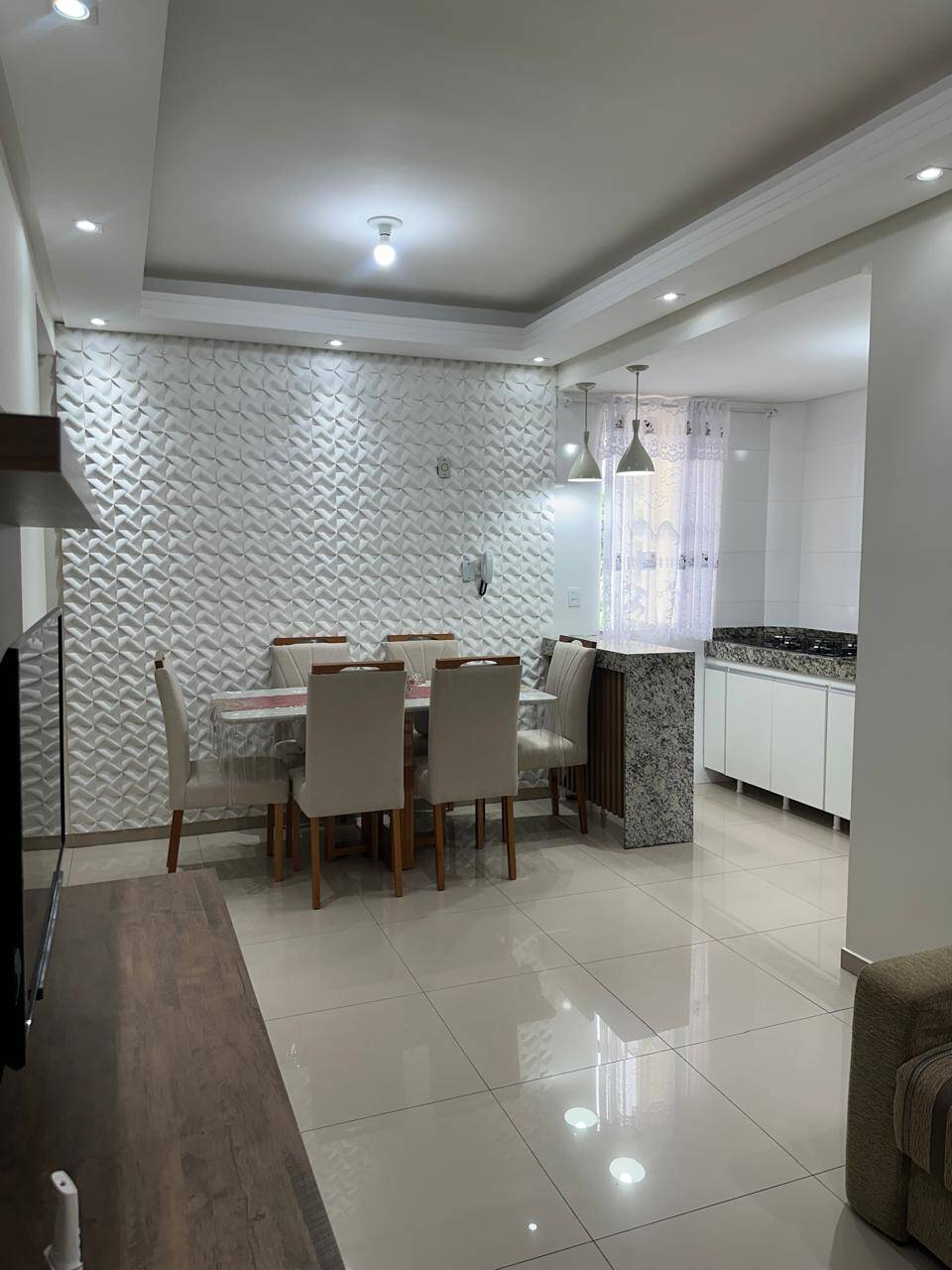 #1712 - Apartamento para Venda em Santana do Paraíso - MG