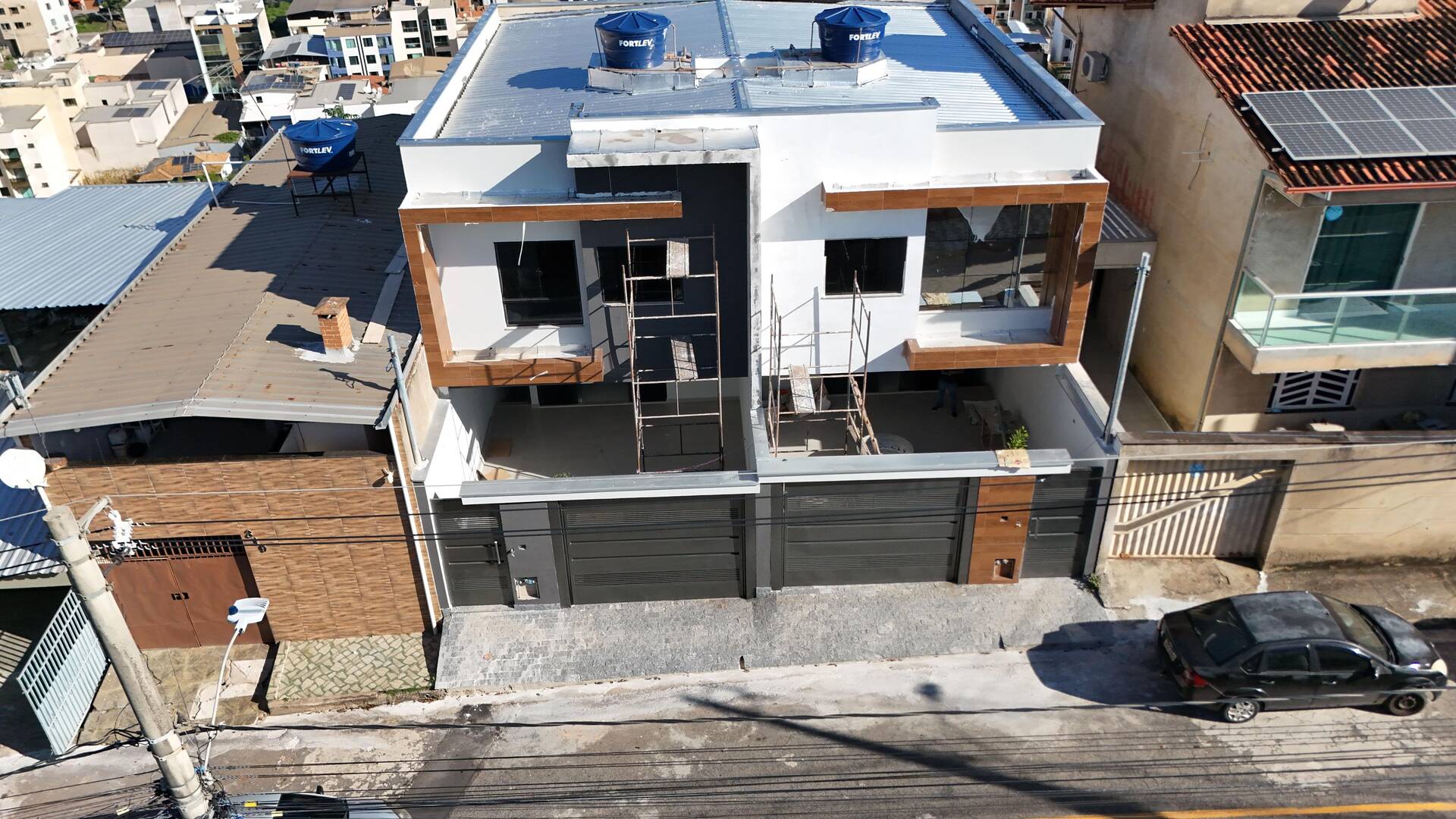 #1767 - Casa para Venda em Santana do Paraíso - MG