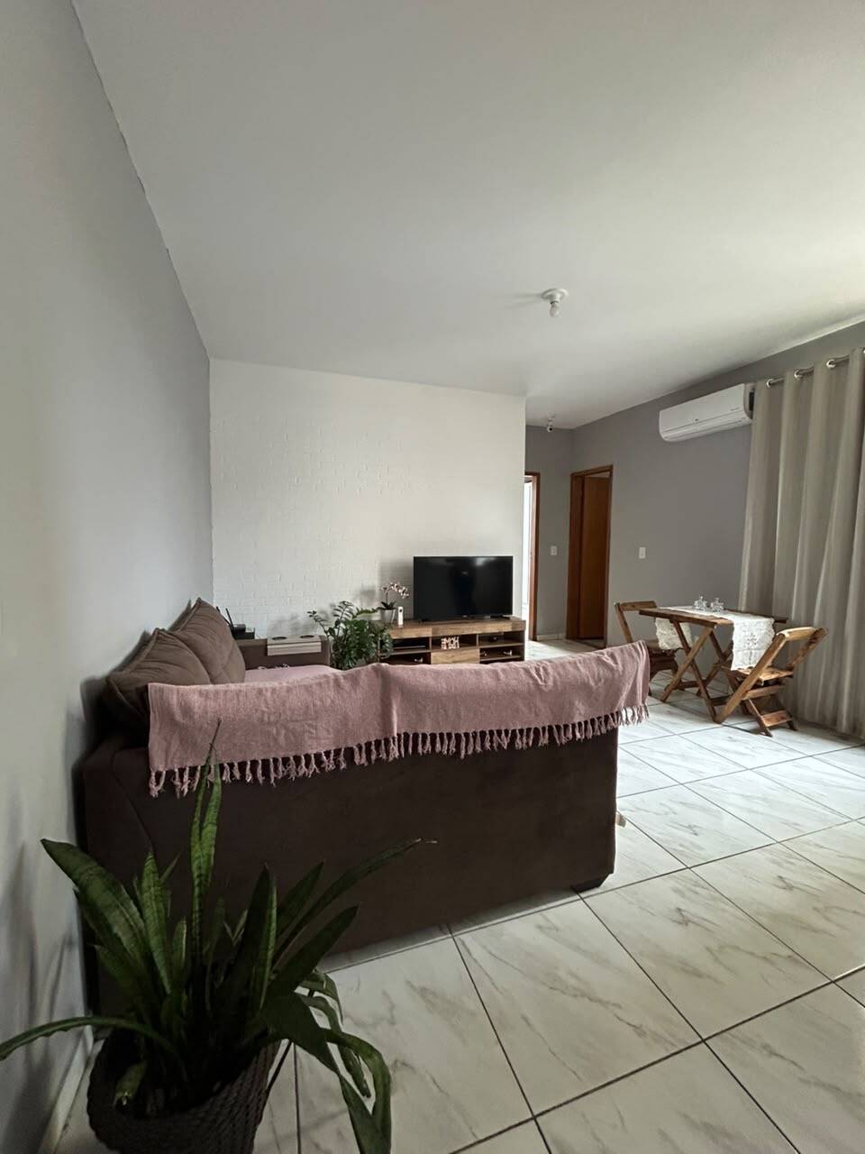 #1867 - Apartamento para Venda em Santana do Paraíso - MG