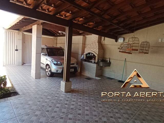 Casa para Venda em Ipatinga - 3