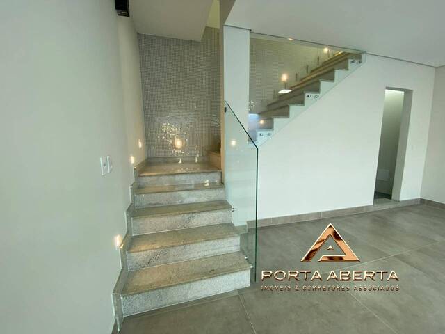 Casa para Venda em Ipatinga - 5
