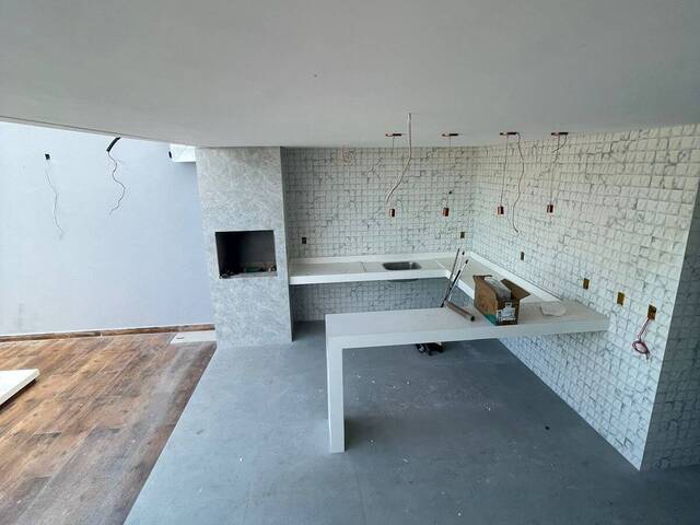 #843 - Casa para Venda em Ipatinga - MG