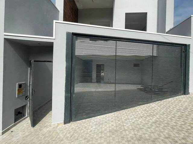 #843 - Casa para Venda em Ipatinga - MG