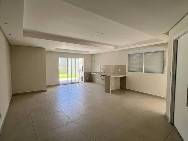 Casa para Venda em Ipatinga - 3