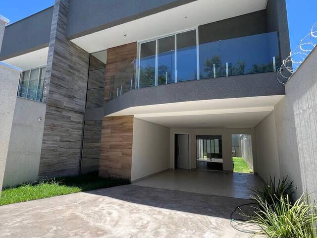 Casa para Venda em Ipatinga - 2