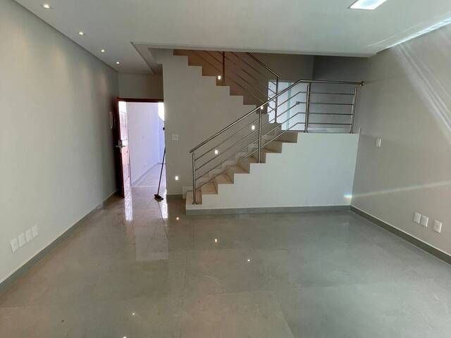 Casa para Venda em Ipatinga - 5