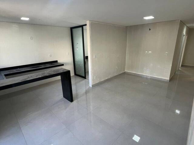 Apartamento para Venda em Ipatinga - 4