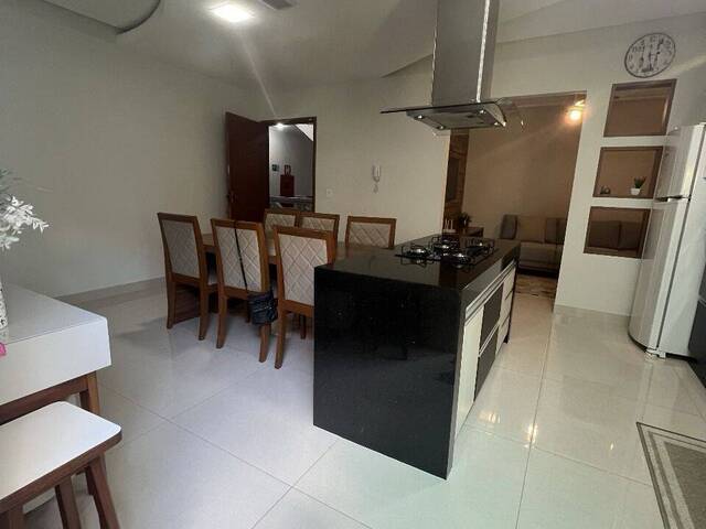 #1325 - Apartamento para Venda em Ipatinga - MG - 2