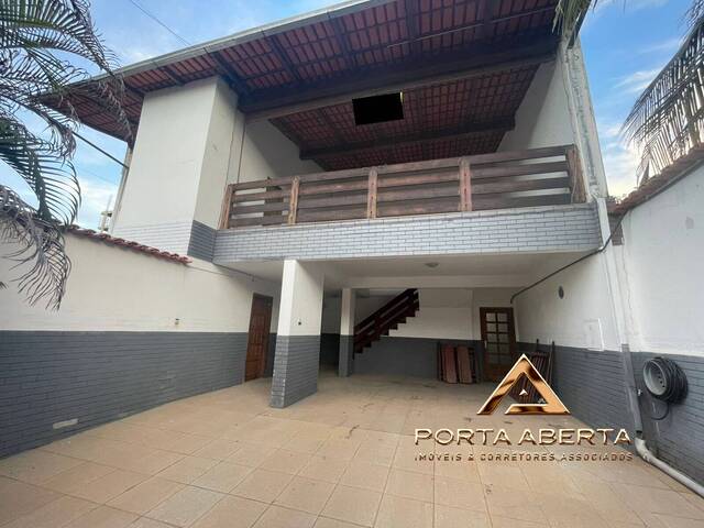 Casa para Venda em Coronel Fabriciano - 2