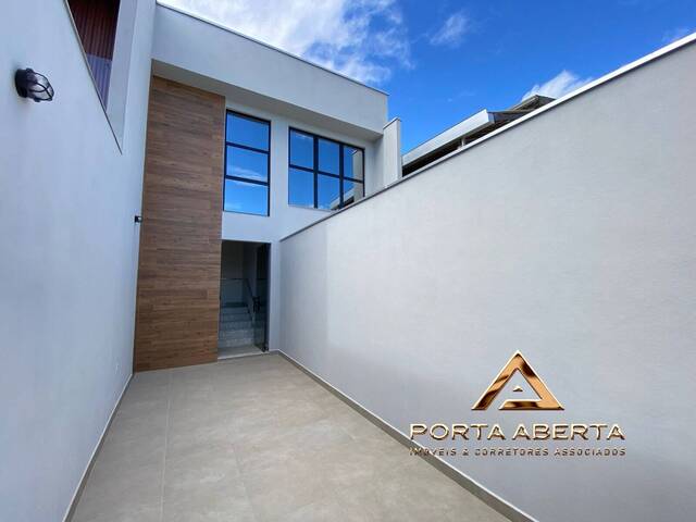 #1346 - Casa para Venda em Ipatinga - MG - 1