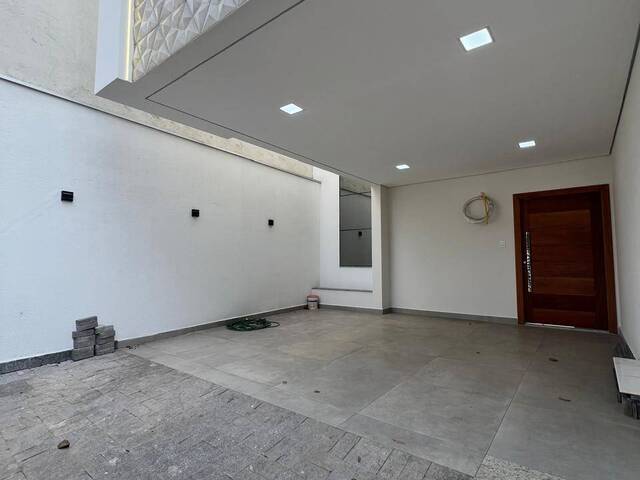 Casa para Venda em Ipatinga - 3