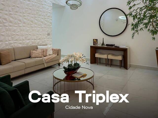 #1350 - Casa para Venda em Santana do Paraíso - MG - 1