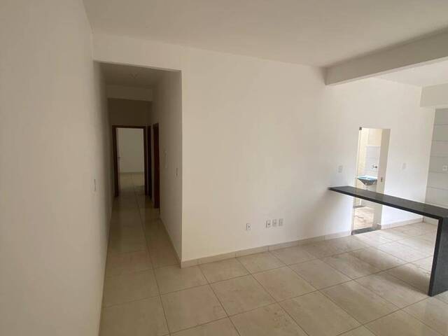 #572 - Casa para Venda em Timóteo - MG - 3