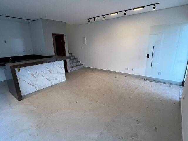 Casa para Venda em Ipatinga - 5