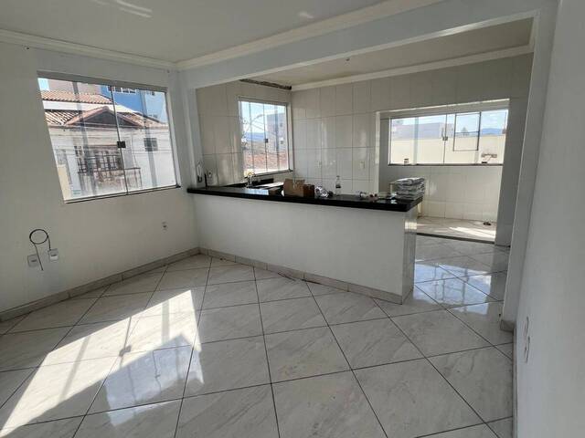 #1514 - Casa para Locação em Santana do Paraíso - MG - 2