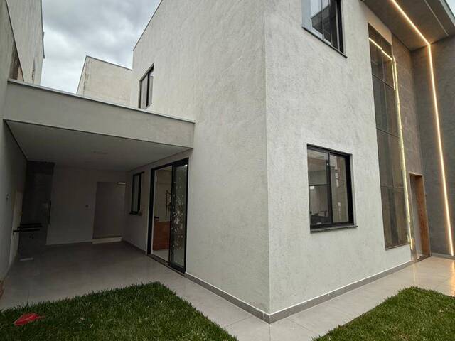 Casa para Venda em Santana do Paraíso - 3