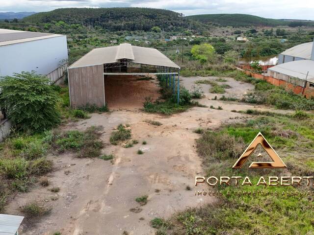 #1549 - Galpão para Venda em Caratinga - MG - 2
