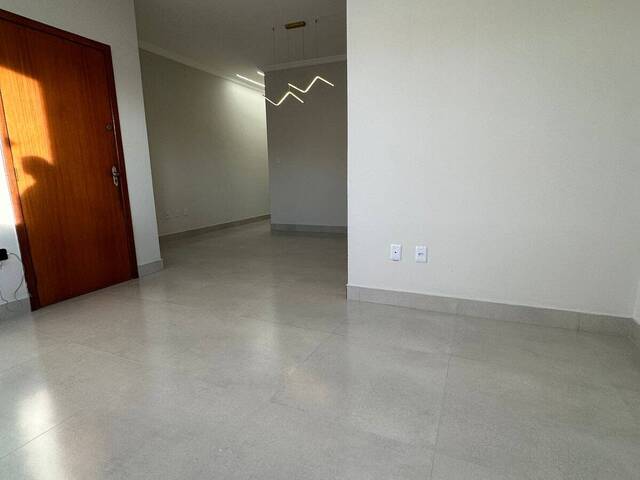 Apartamento para Venda em Ipatinga - 5
