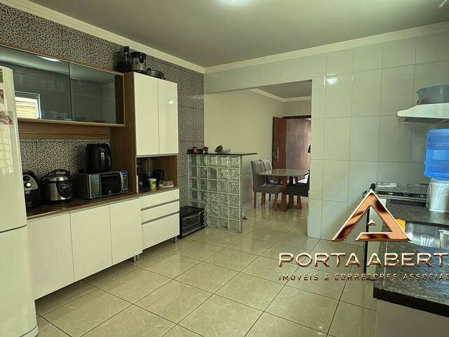 Casa para Venda em Santana do Paraíso - 4