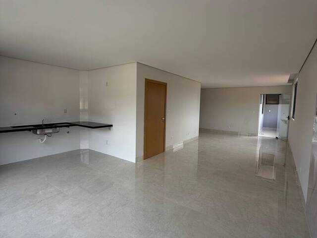 #1579 - Apartamento para Venda em Ipatinga - MG - 2