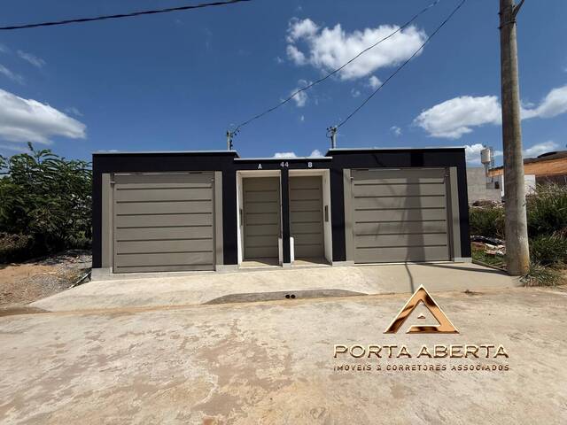 #1587 - Casa para Venda em Santana do Paraíso - MG - 1