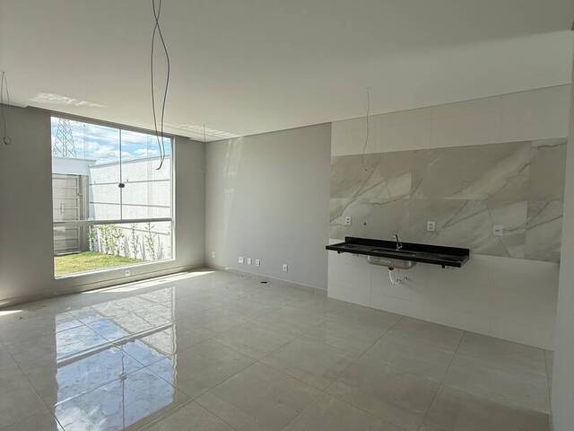 Casa para Venda em Santana do Paraíso - 5