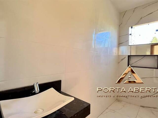 Casa para Venda em Caratinga - 4