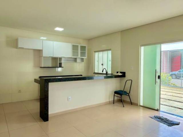 #1645 - Casa para Venda em Caratinga - MG - 1