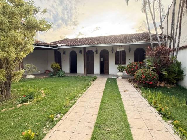 #1648 - Casa para Venda em Coronel Fabriciano - MG - 3