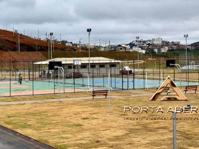 Área para Venda em Santana do Paraíso - 2