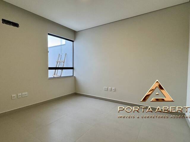 Casa para Venda em Santana do Paraíso - 5