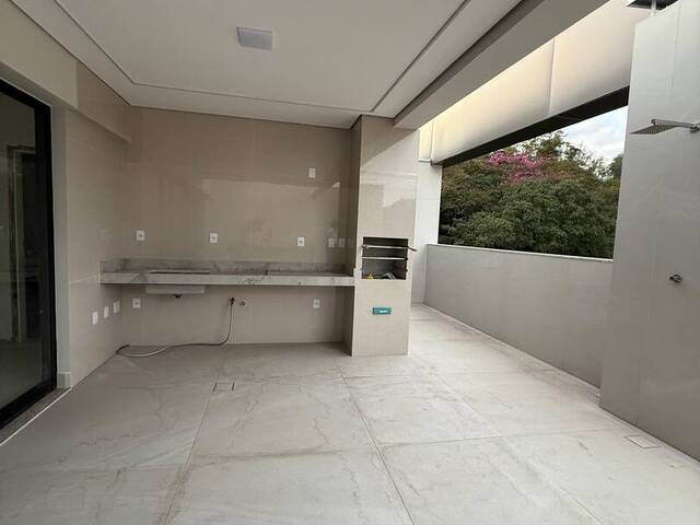 #611 - Apartamento para Venda em Ipatinga - MG