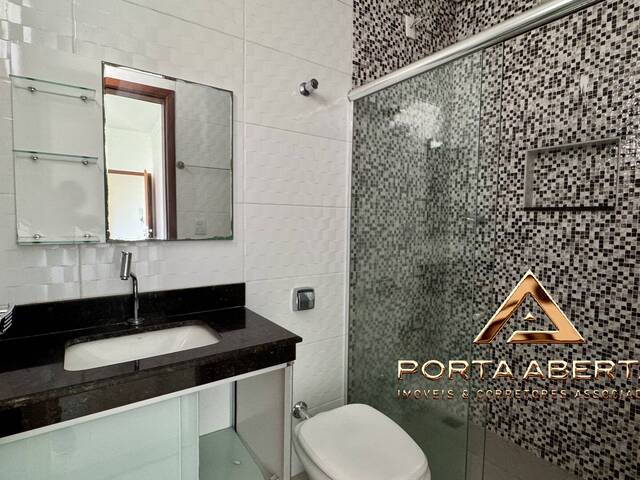 #1742 - Cobertura para Venda em Santana do Paraíso - MG - 2